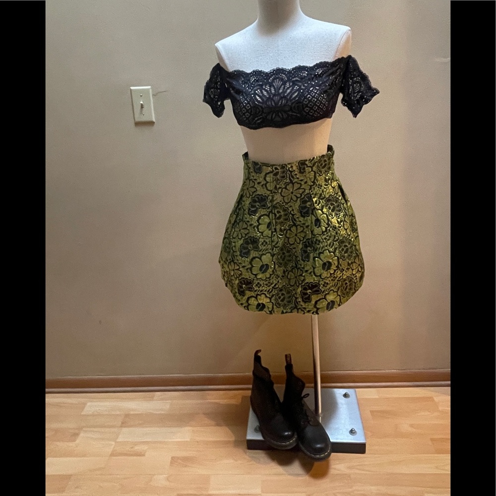 BRAND NEW AX skirt